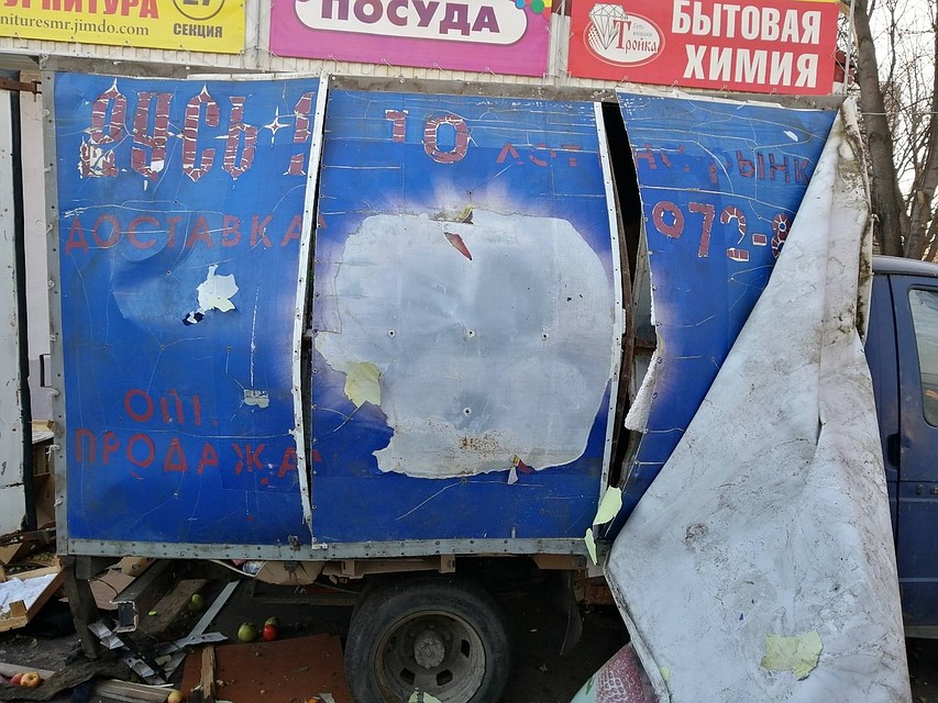 Стены термобудки выгнуло наружу после взрыва баллона Фото: ГУ МЧС России по Самарской области