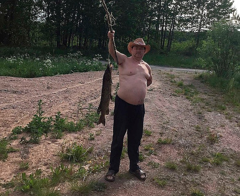 Мужчина вел войну с администрацией.