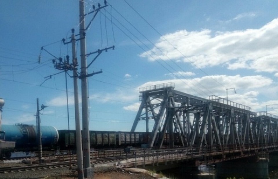 Именно на этом мосту герой встретил незнакомку ФОТО: КТВ-Луч