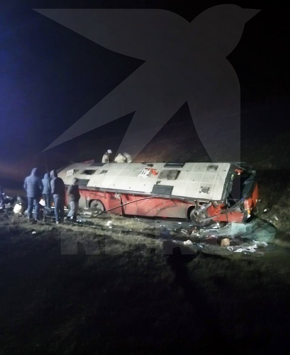ДТП с туристическим автобусом в Липецкой области Фото: очевидцев.