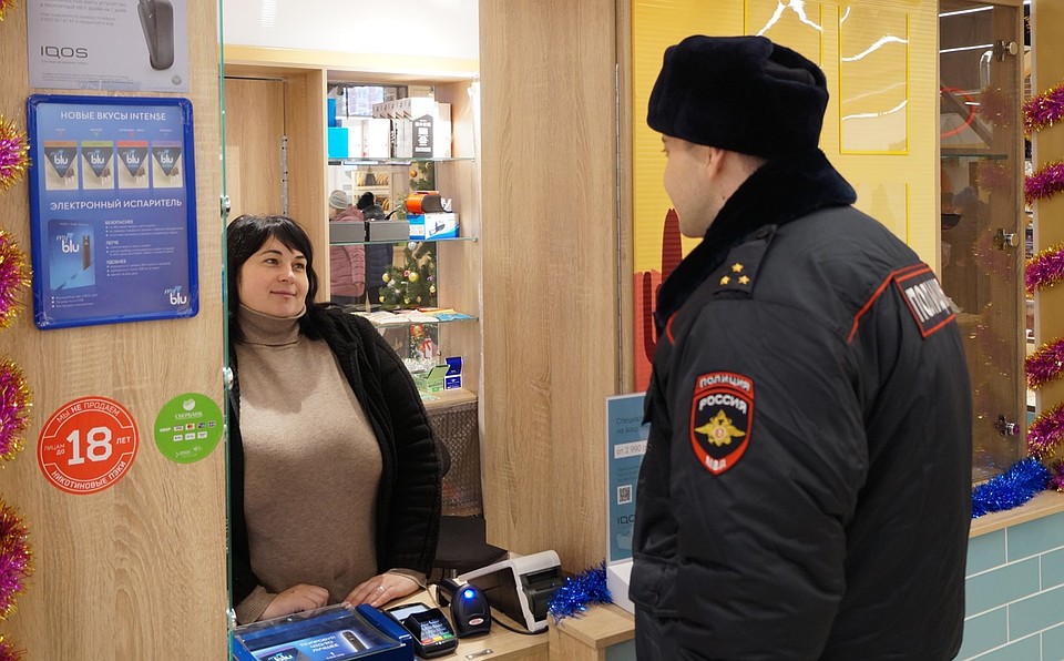 Рейд полиции по снюсам в Липецке Фото: Пресс-служба УМВД Липецкой области.