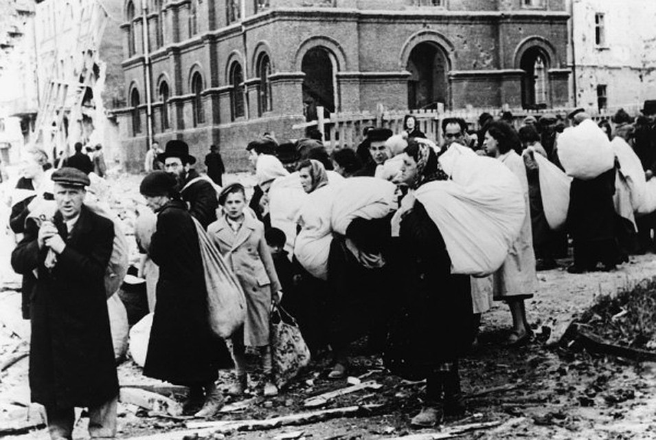 C 1927 по 1938 годы из Польши были вынуждены эмигрировать более 200 тысяч человек еврейского происхождения Фото: EAST NEWS