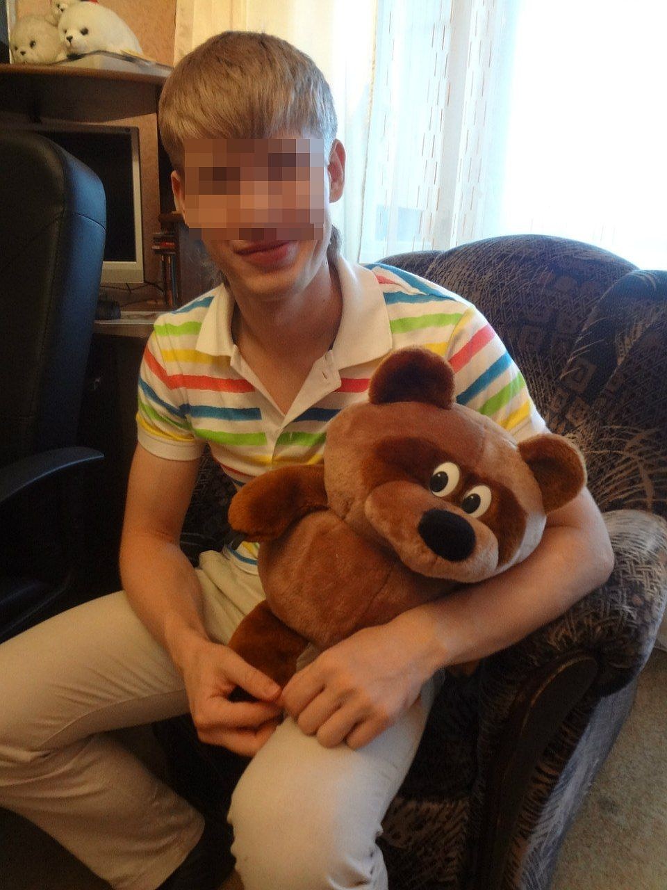 Парень шел в гору – начинал с хориста, стал солистом, но, по данным следователей, сам испортил себе карьеру. Фото: соцсети.