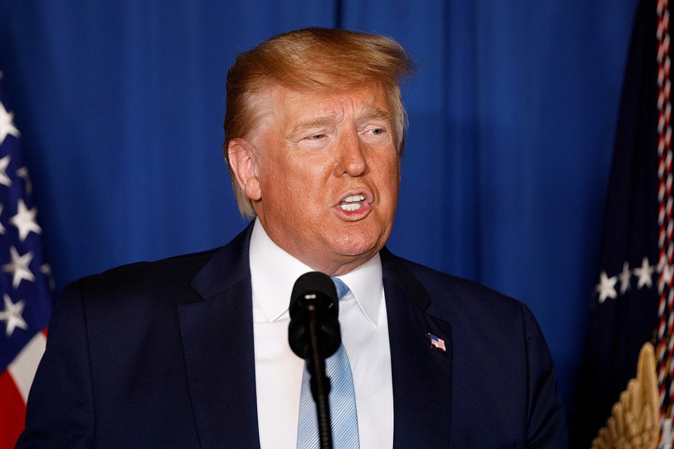 Трамп пытается развязать войну на фоне грозящего ему импичмента. Фото: REUTERS