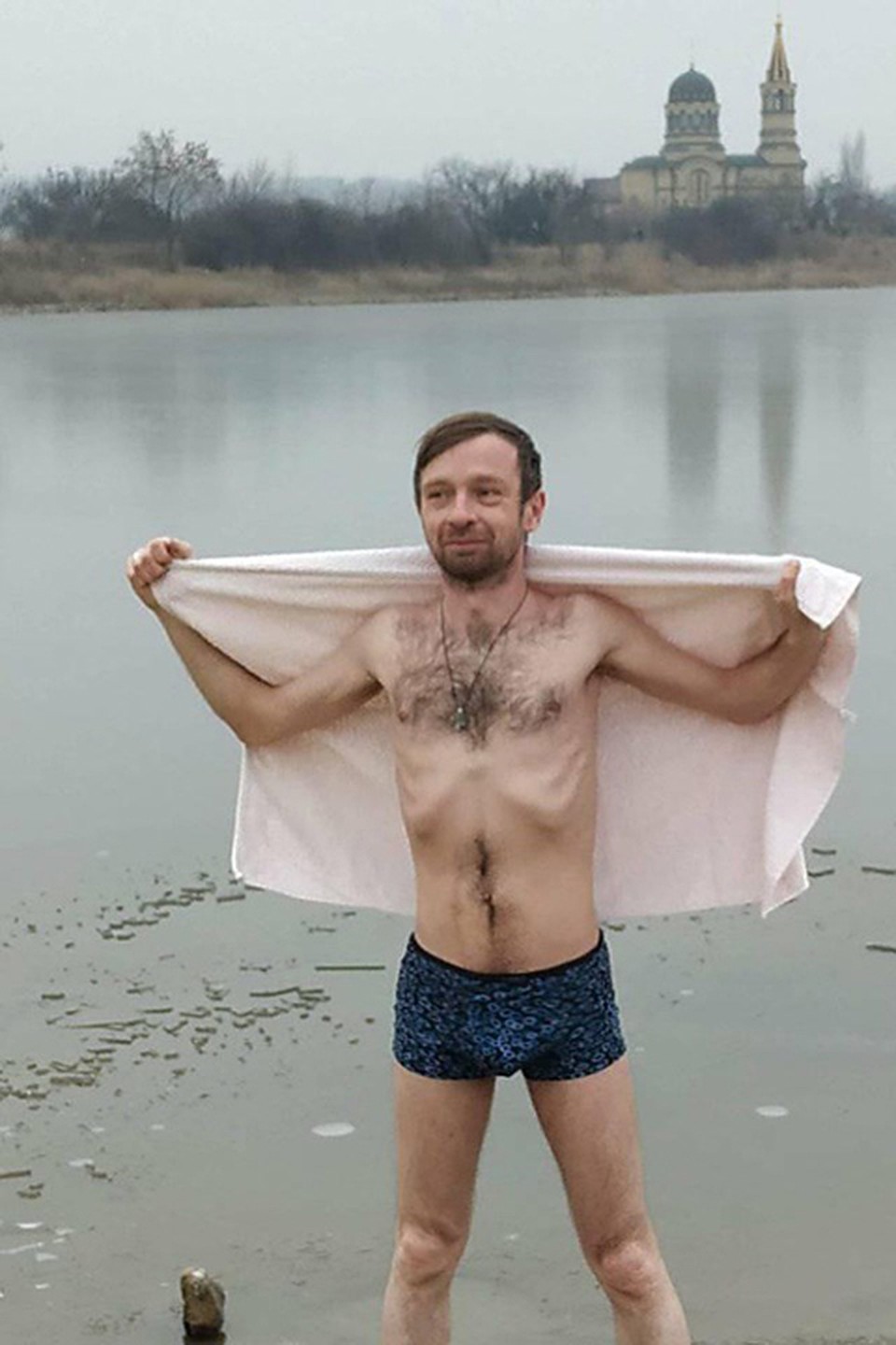 Иван Ревяков считает, что купание на Крещение - это дань истории и традициям. Фото: И.Ревяков