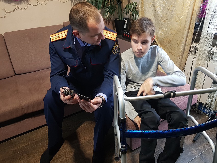 Подростку подарили специальный тренажер. Фото: СУ СК РФ по Краснодарскому краю