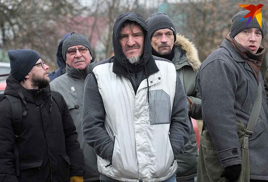 Пит Павлов на похоронах коллеги-музыканта Фото: Виктор ДРАЧЕВ