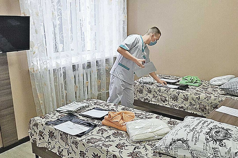 Так выглядят комнаты, в которых проходят карантин россияне, эвакуированные из Уханя, эпицентра распространения коронавируса. Фото: GLOBAL LOOK PRESS