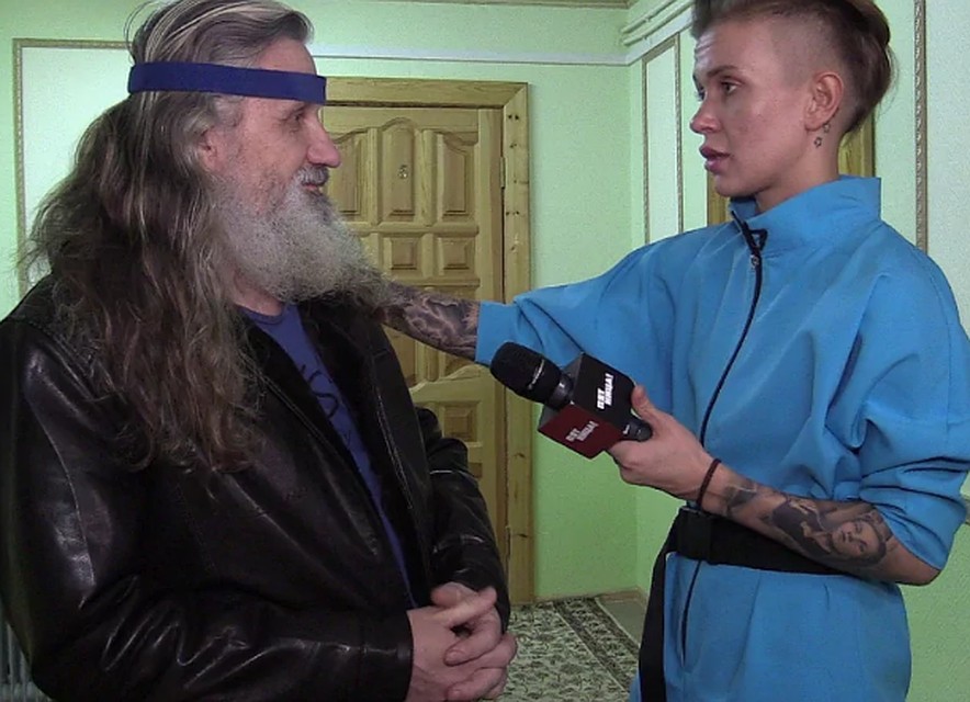 Колоритный Леонтий. Скрин с видео