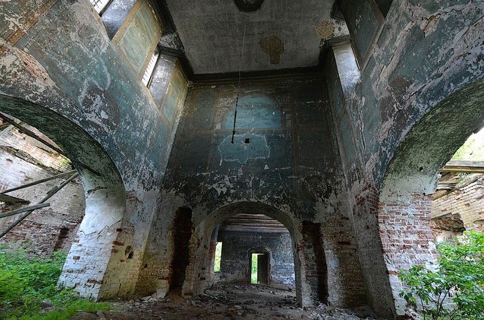 Церковь Троицы Живоначальной, село Ликурга, Костромская область. Фото Google maps