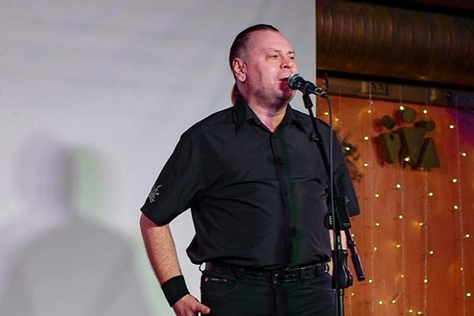 «Золотой голос» прославленной команды КВН из Томска подарит поклонникам творчества настоящий праздник души. Фото: Инстаграм Виталия ГАСАЕВА.