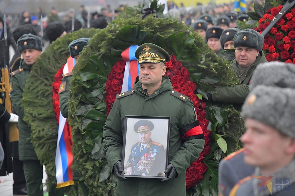 В Москве прошла церемония прощания с маршалом Советского Союза Дмитрием Язовым. Фото: Владимир ВЕЛЕНГУРИН