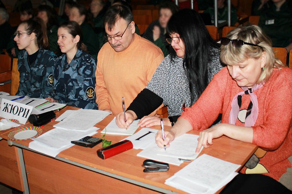 Жюри по достоинству оценило умения девушек. Фото: предоставлено пресс-службой УФСИН