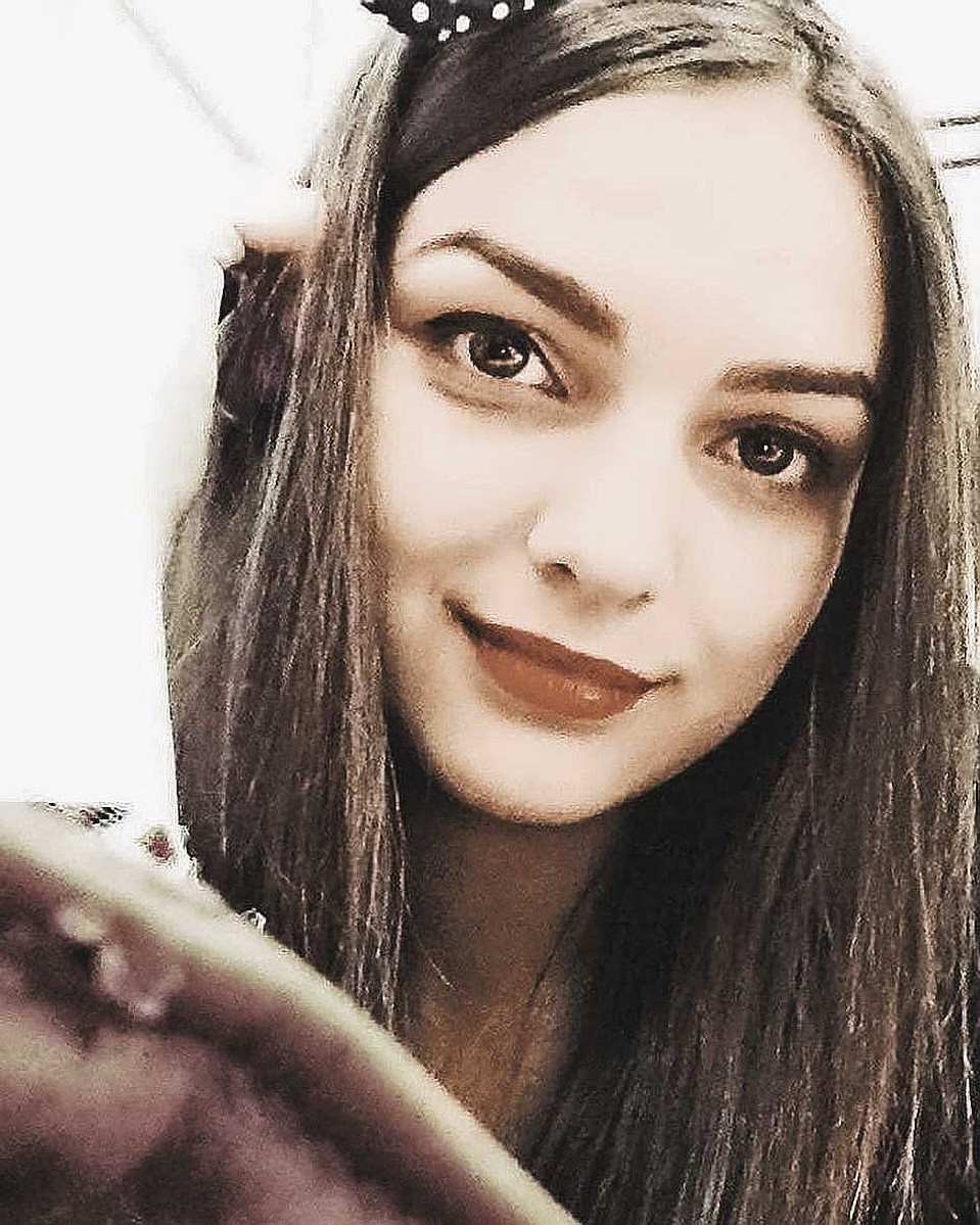 Дочь актрисы Зина выросла в США и почти не виделась с братом Женей. Фото: Instagram.com