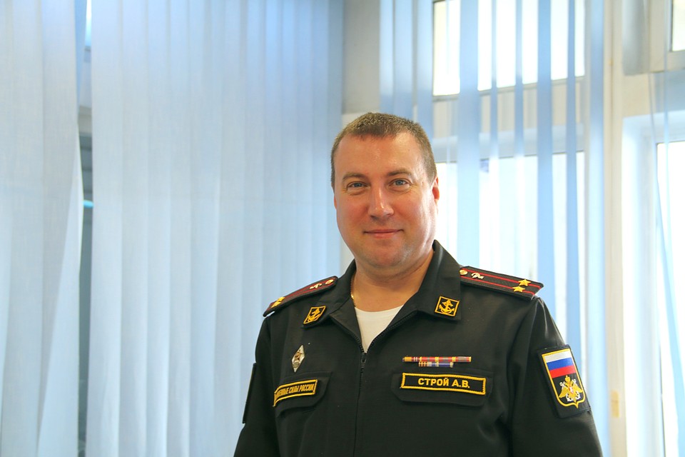 Главный судья Всеармейского конкурса по водолазному многоборью «Глубина» подполковник Алексей Строй Фото: Анастасия ЖУКОВА