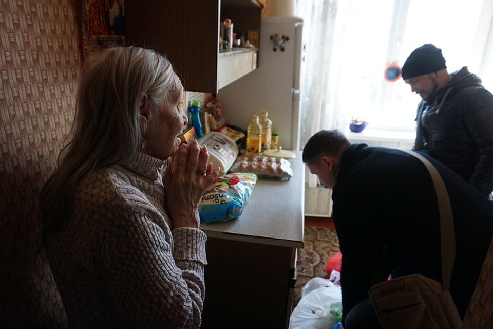 Холодильник Валентины Андреевны был абсолютно пуст. Фото: Юлия АНДРИЕНКО