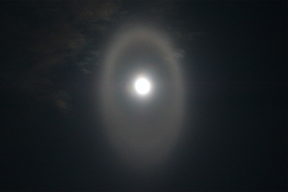 Эллиптическое гало. Фото: vk.com/meteokirov, Сергей БИСЕРОВ