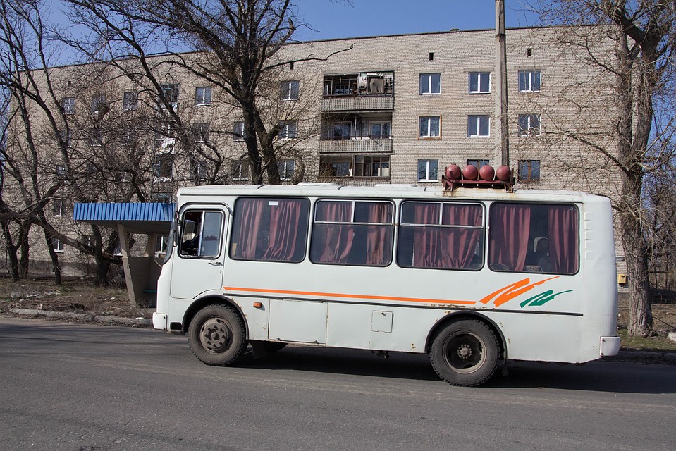 По микрорайону сейчас курсирует 71 автобус Фото: Андрей ТРУБЕЦКИЙ