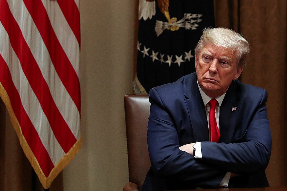 Трамп до сих пор не обладает стопроцентной информацией о главном: коронавирус - дело человеческих рук? Или он имеет природное происхождение? Фото: REUTERS