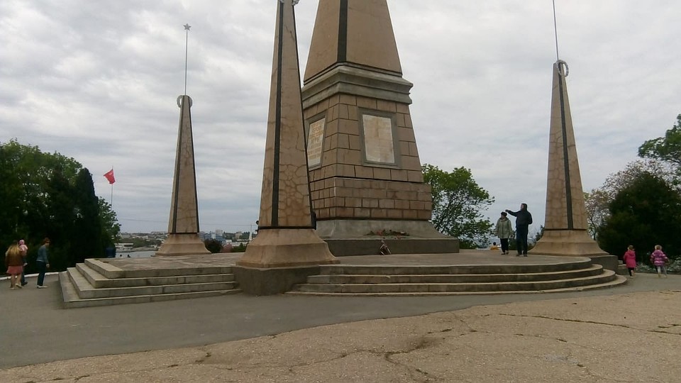 Монумент "Гвардейский" на Северной стороне Фото: Петр Шувайников