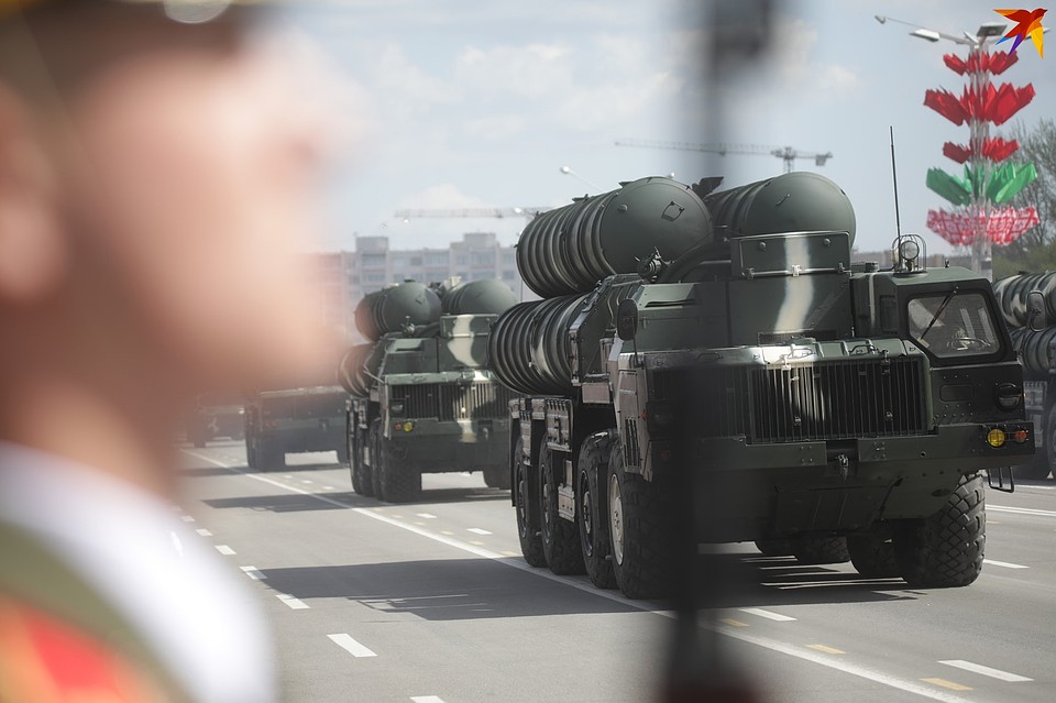 Зенитные ракетные комплексы С-300. Фото: Павел МАРТИНЧИК