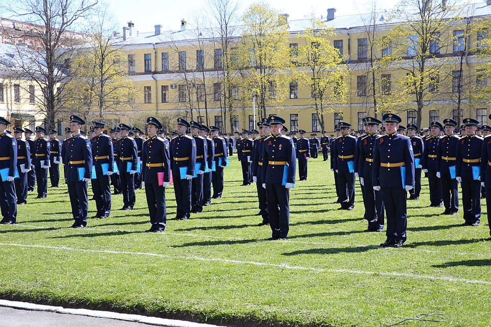 Выпускники Военно-космической академии им. А.Ф.Можайского