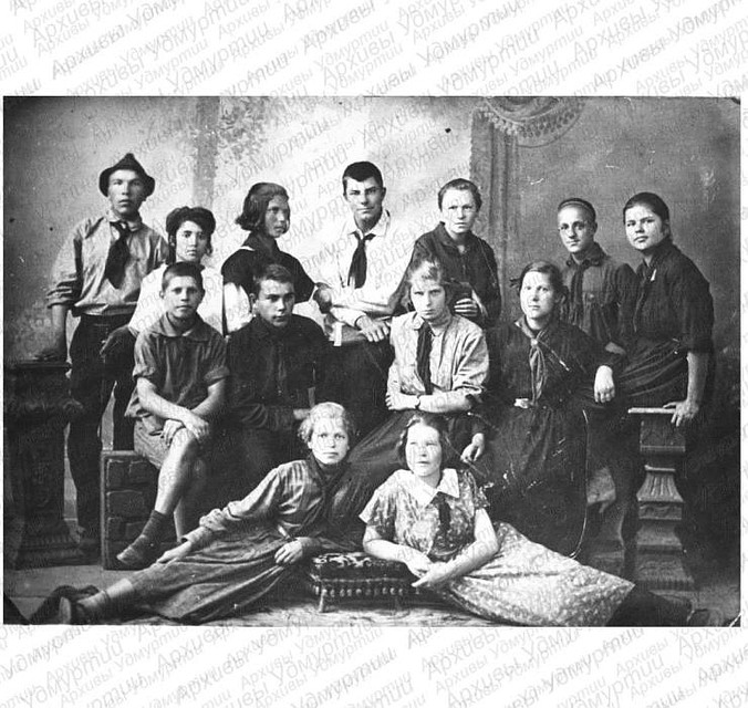 Члены Ижевского городского бюро юных пионеров 1-го состава Фото: предоставлено ГКУ «ЦДНИ УР»