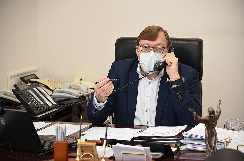 Александр Ищенко рассказал, какие меры безопасности будут использоваться на предстоящем заседании. Фото: zsro.ru