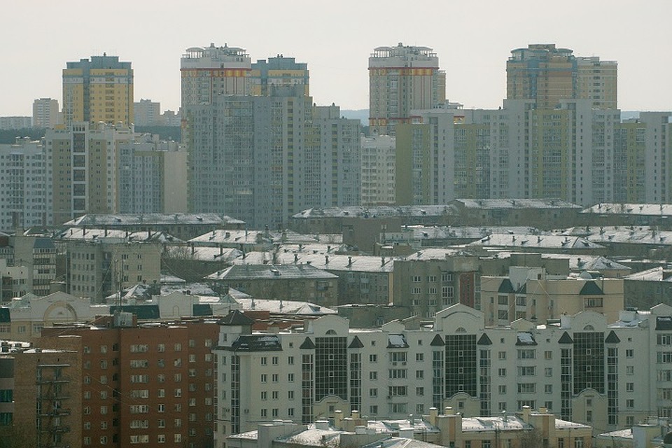 Губернатор попросил сделать ипотеку для уральцев дешевле, но только до конца года Фото: Алексей БУЛАТОВ