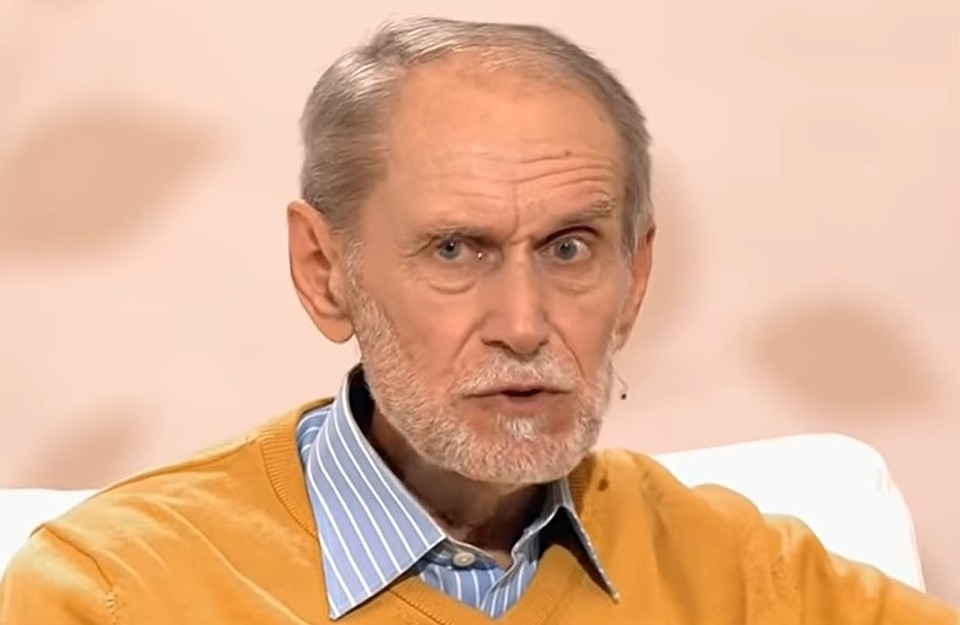 Писатель Виктор Коклюшкин. Фото: Телеканал "Россия"