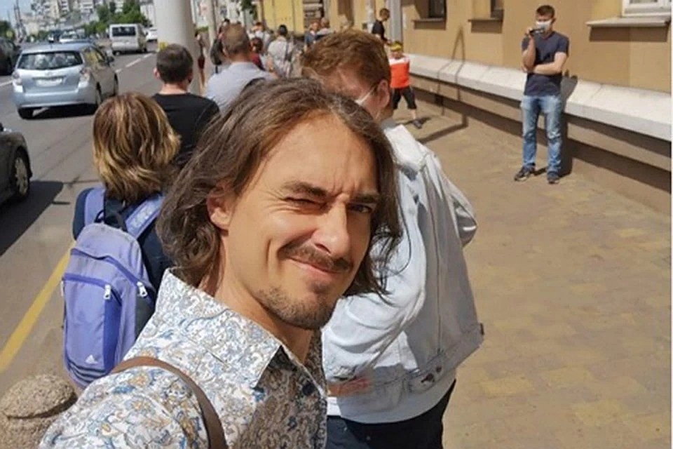 Телеведущий Денис Дудинский сейчас в отпуске. Фото: Инстаграм.