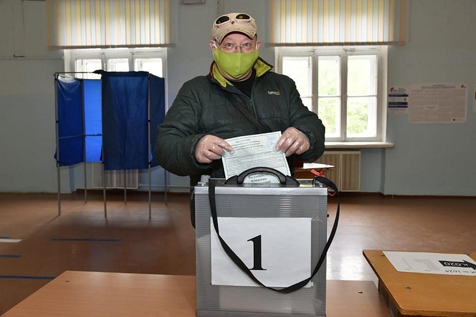 Голосование у музыканта заняло не больше пары минут. Фото: предоставлено Александром Пантыкиным