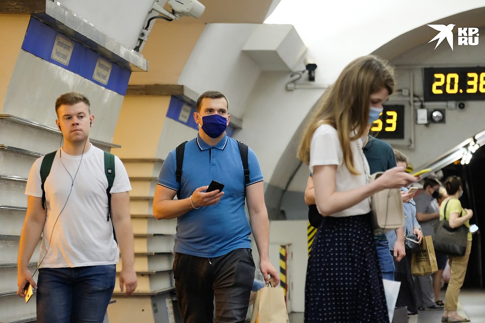 График работы метро Санкт-Петербурга изменится с 13 июля 2020. Фото: Артем КИЛЬКИН