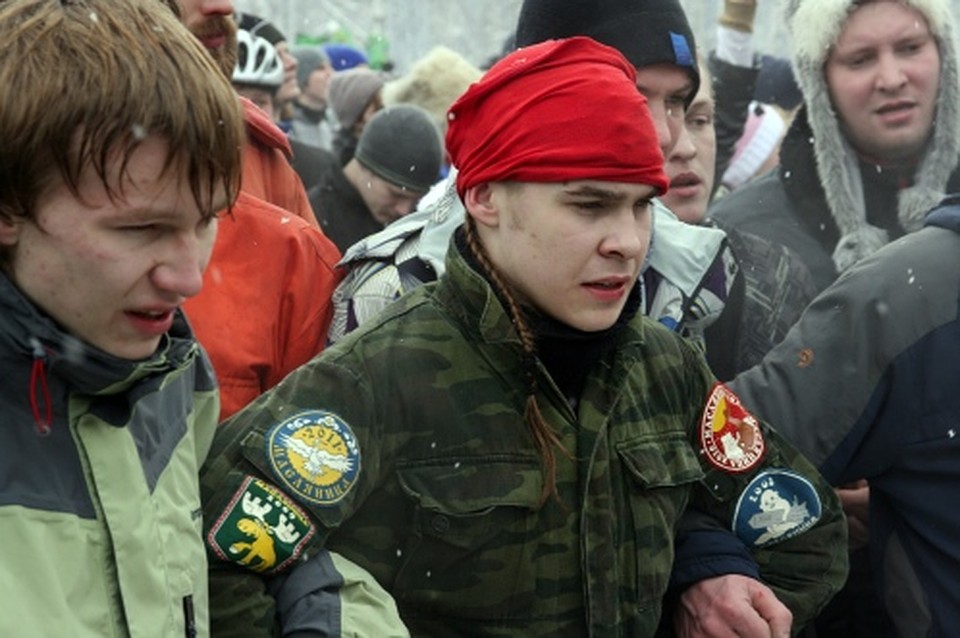 Держать ряд!