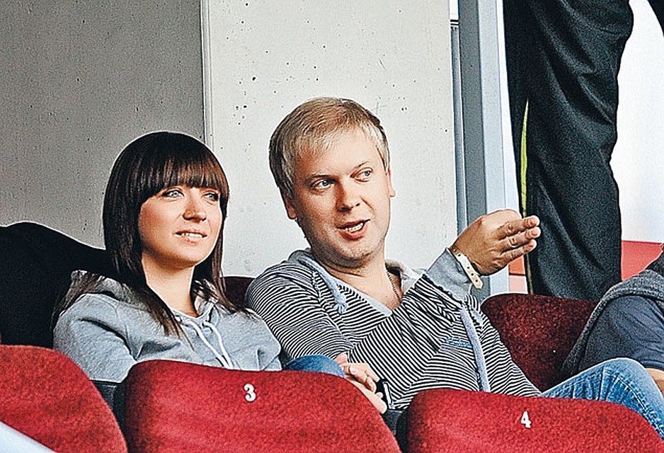 Новую жизнь с Антониной Сергей начал стремительно. С момента развода до нового брака прошел примерно год. Фото: PHOTOXPRESS