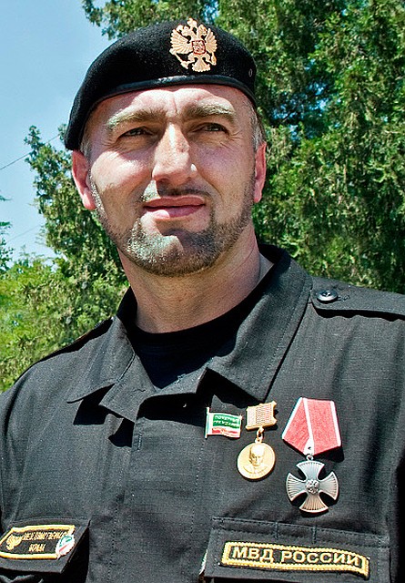 В 2009 году полиция города Дубай собиралась объявить Делимханова в розыск через Интерпол по подозрению в причастности к покушению на Сулима Ямадаева. Фото: РИА Новости