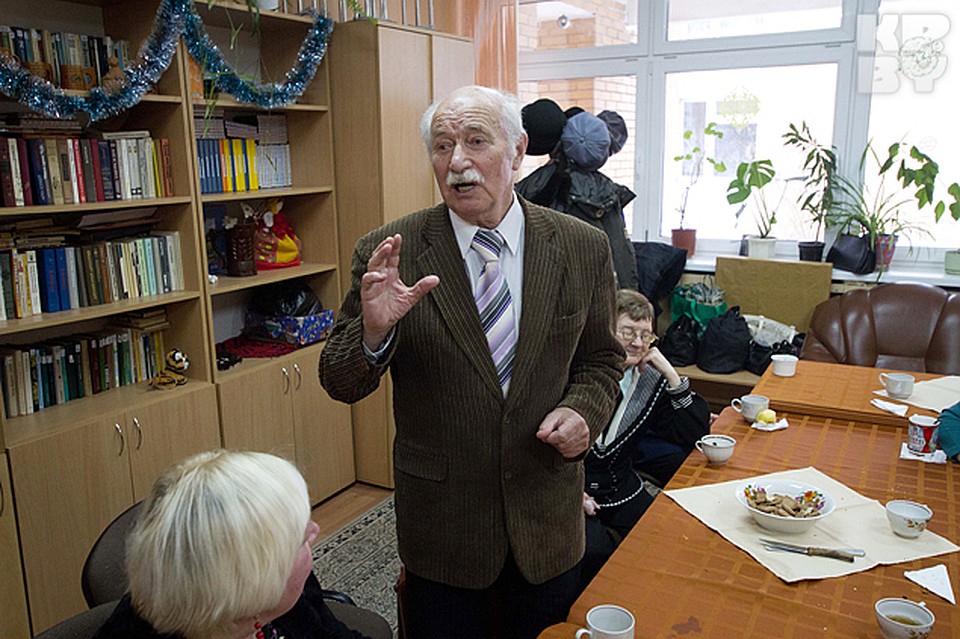 "Мой любимый "пiсьменнiк" - Нил Гилевич!" Фото: Павел МАРТИНЧИК