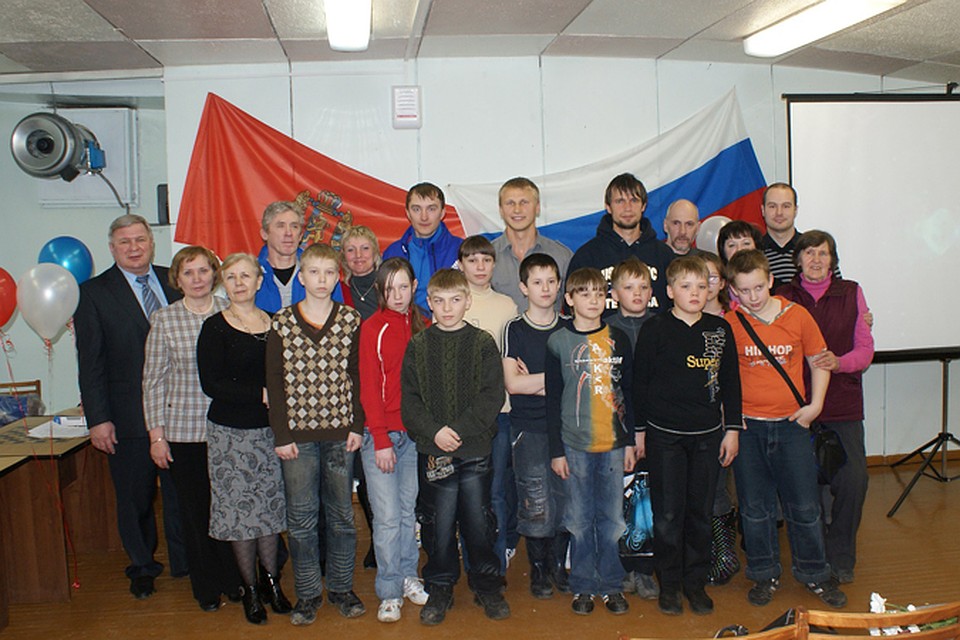 2010 год с воспитанниками СДЮШОР по санным видам спорта Красноярск