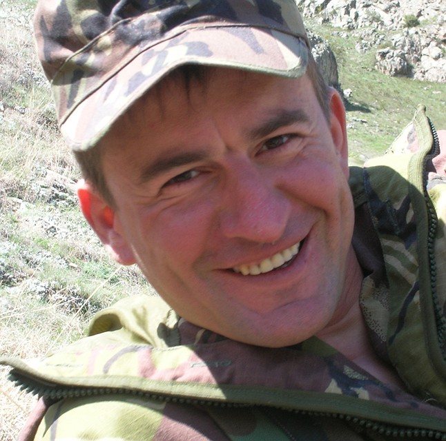 Имя Михаила Мясникова носит школа №2 в городе Сельцо, в которой он учился.