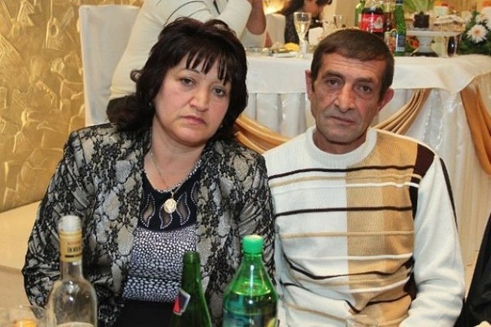 социальные сети: Супруги Аветисян.