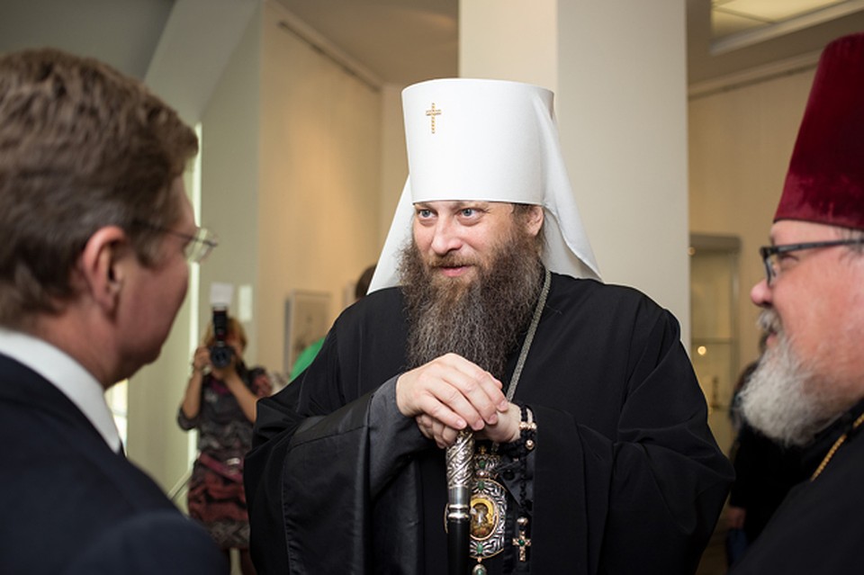 Митрополит благодарит за помощь некоторые челябинские предприятия Фото: Валерий ЗВОНАРЕВ