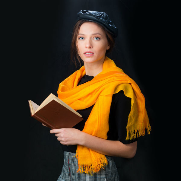 Спектакль «Поэтическое кафе «Луч»