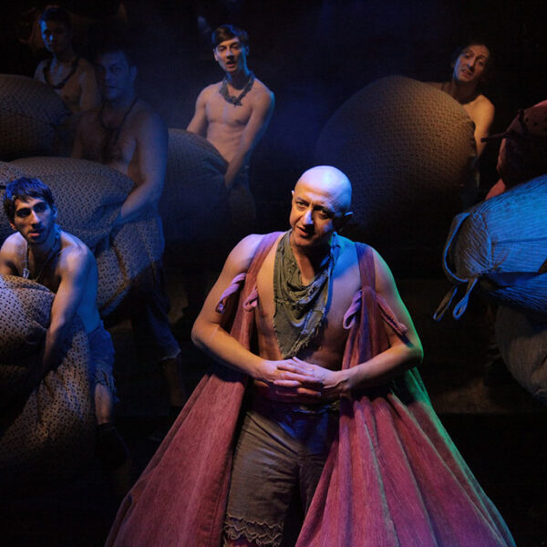 Спектакль «Фотоаппараты» в Театре на Юго-Западе