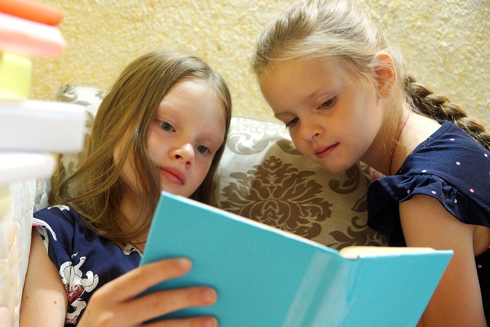 В 172 библиотеках Москвы стартовала программа летнего чтения для детей-2022