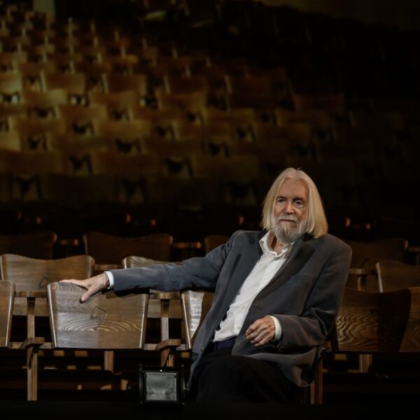 Спектакль «9 ряд. 10, 11 место» в МХТ Чехова