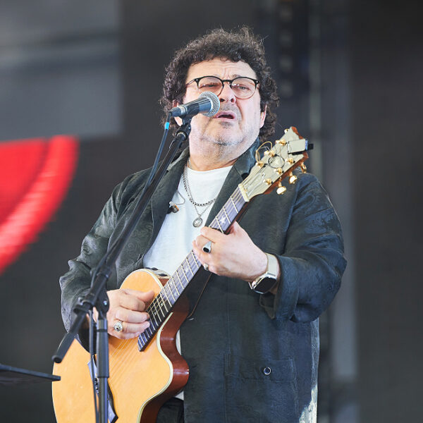 Концерт Игоря Саруханова