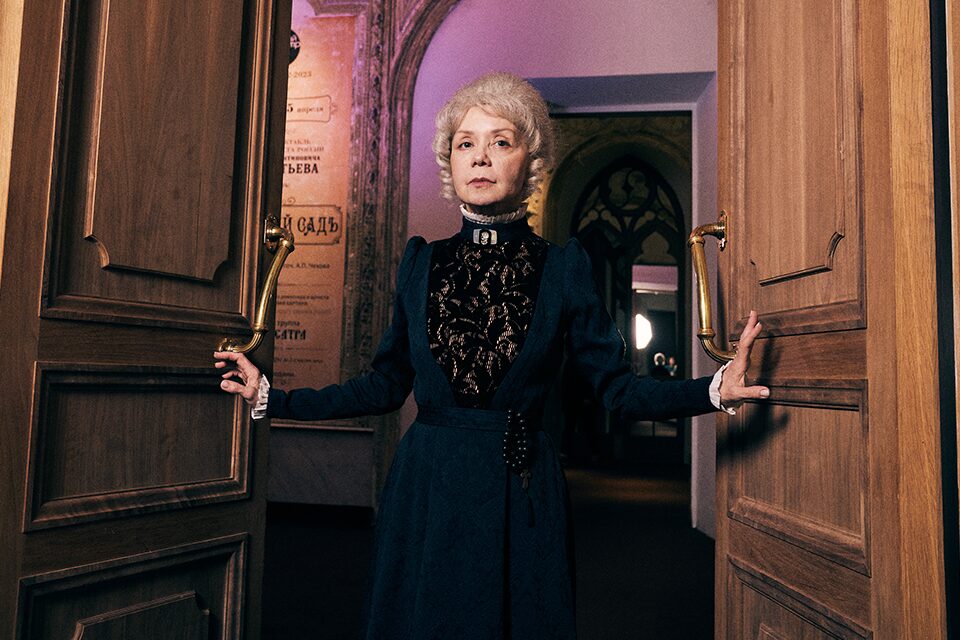Актриса Евдокия Германова отметила юбилей на сцене Нового Театра в Москве