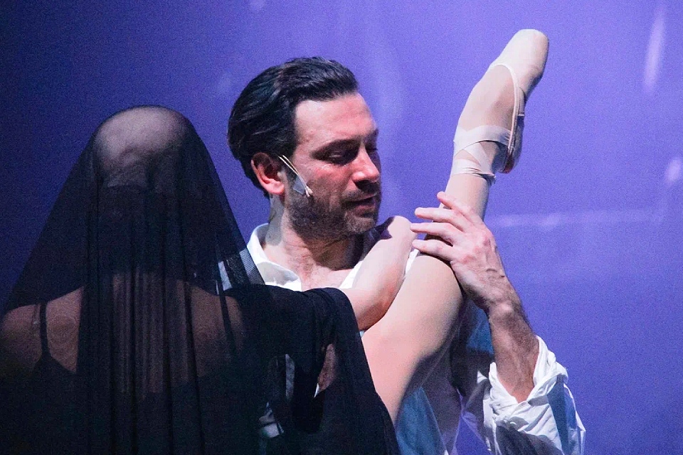 Рецензия на спектакль «Дон Жуан. Новый миф» (2025) в Губернском театре: как обнять небо