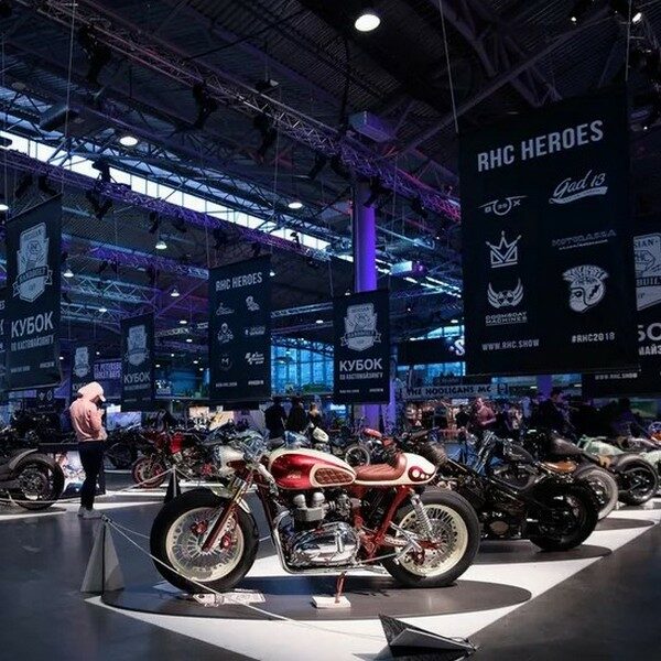 Петербургская мотовыставка IMIS