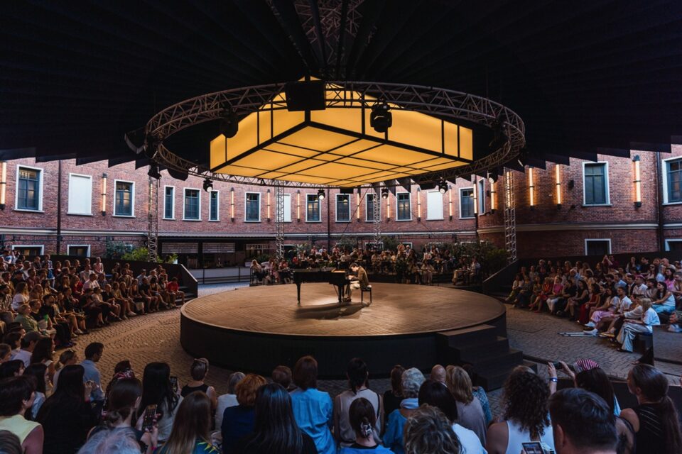 15 лучших арт-пространств в Санкт-Петербурге в 2025 году